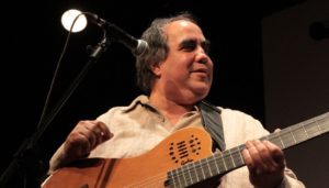 Lee más sobre el artículo La alcaldía de Baruta lamenta el fallecimiento del músico Aquiles Báez